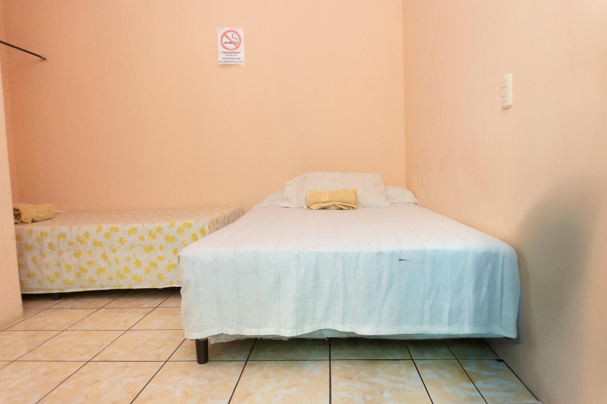 Hostal Delmy Suchitoto Екстер'єр фото